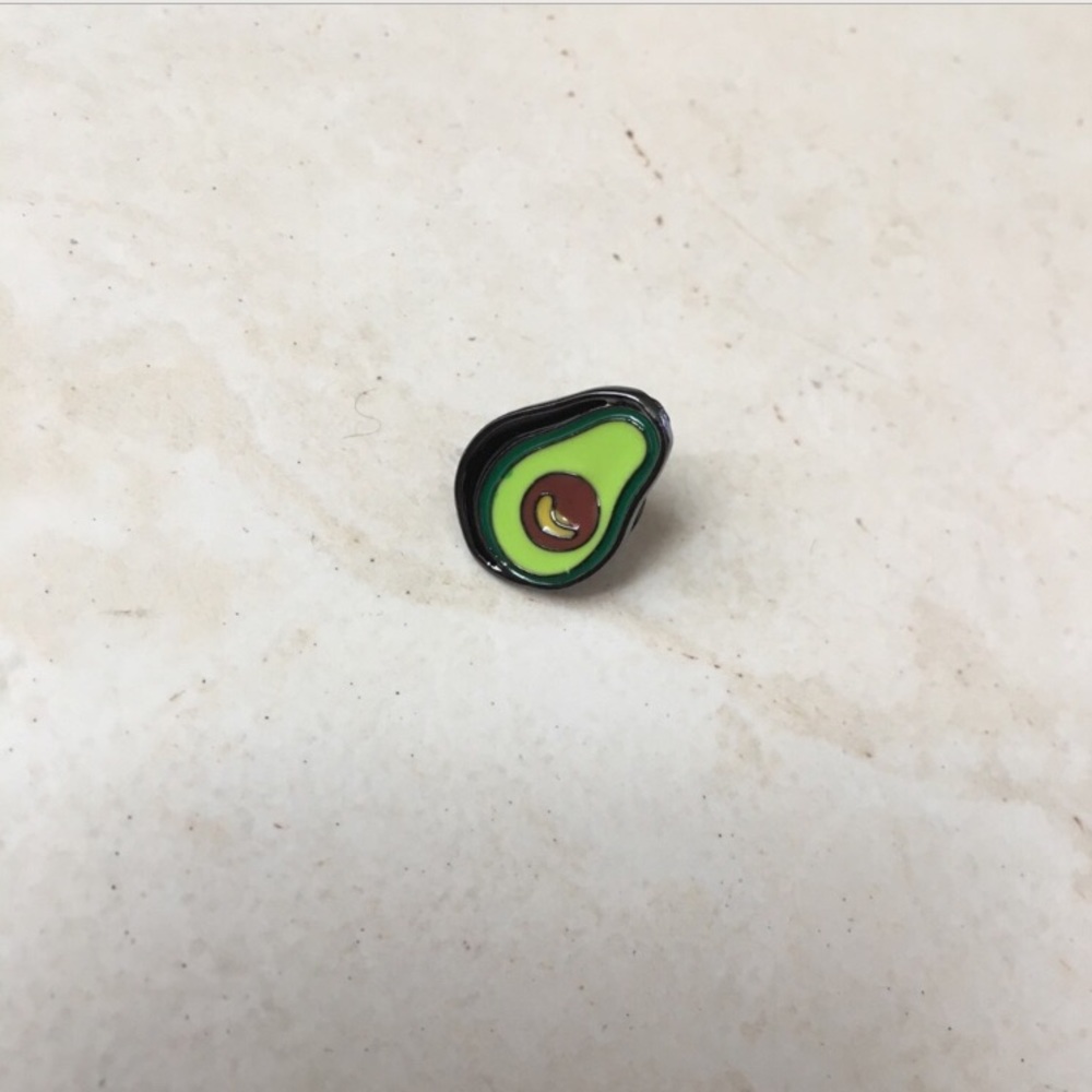 Avocado Pin 🥑 - Picture 2 of 2